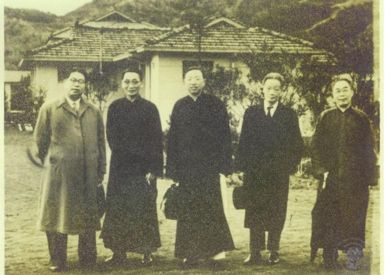 1957年11月　石璋如、董作賓、郭廷以等人攝於南港