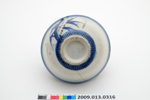 彩繪竹紋碗