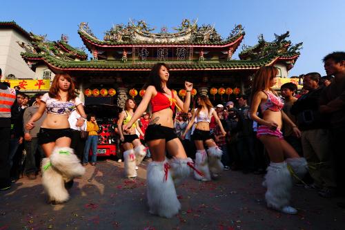 東山碧軒寺迎佛祖暨遶境_東山迎佛祖_回東山碧軒寺