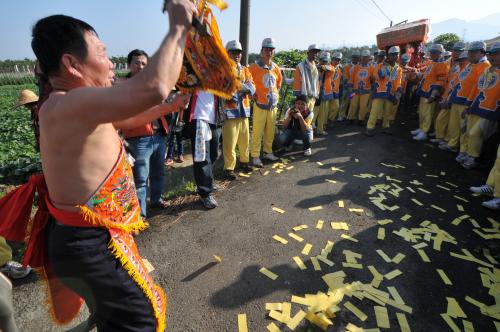 東山碧軒寺迎佛祖暨遶境_東山迎佛祖