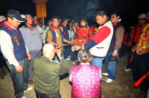 東山碧軒寺迎佛祖暨遶境_東山迎佛祖