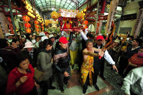 東山碧軒寺迎佛祖暨遶境_東山迎佛祖_回祖家碧雲寺