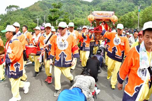 東山碧軒寺迎佛祖暨遶境_東山迎佛祖