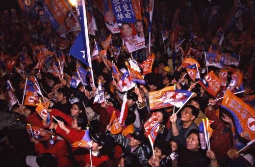 2000臺灣總統選舉 - 選前之夜 - 無黨籍 - 宋楚瑜、張昭雄