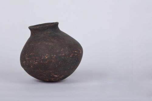 布農族-陶壺
