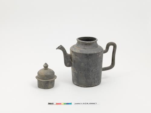 錫製茶壺