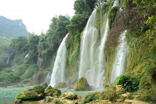 板約瀑布 (Thác Bản Giốc)