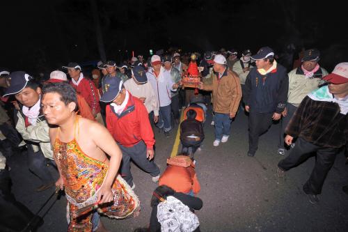 東山碧軒寺迎佛祖暨遶境_東山迎佛祖