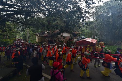 東山碧軒寺迎佛祖暨遶境_東山迎佛祖上山