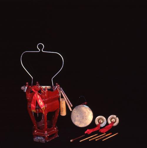 彰化媽祖信仰圈內武館所使用的鑼鼓架及鑼鼓器具