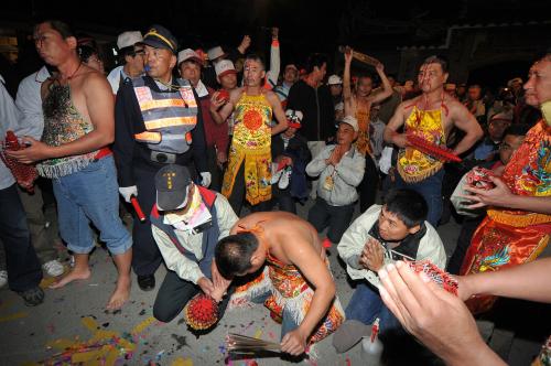 東山碧軒寺迎佛祖暨遶境_東山迎佛祖