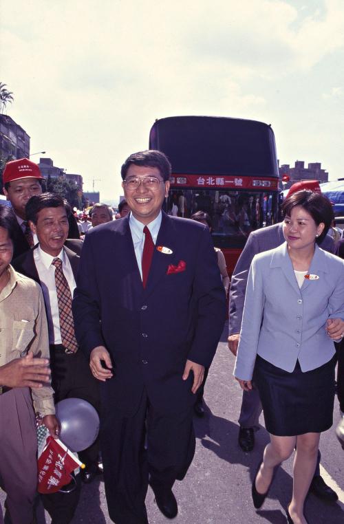 1997臺灣縣市長選舉 - 無黨籍：臺北縣 - 林志嘉