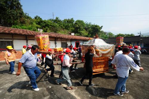 東山碧軒寺迎佛祖暨遶境_東山迎佛祖_十八重溪內_水井仔