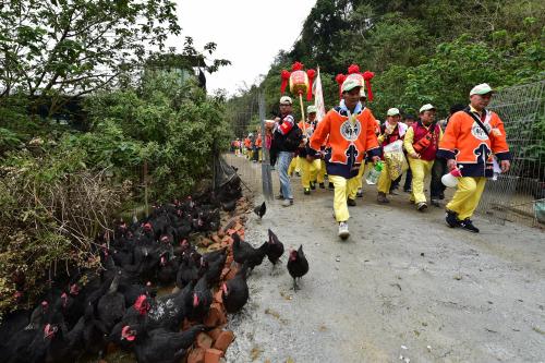 東山碧軒寺迎佛祖暨遶境_東山迎佛祖上山