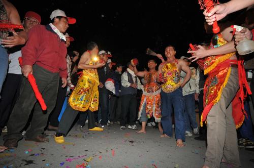 東山碧軒寺迎佛祖暨遶境_東山迎佛祖