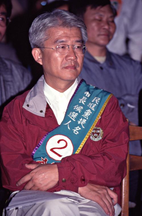 1997臺灣縣市長選舉 - 民進黨：新竹市 - 蔡仁堅