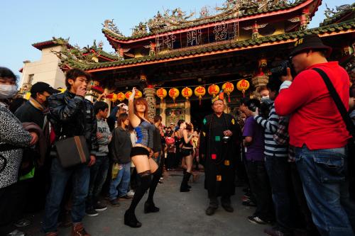 東山碧軒寺迎佛祖暨遶境_東山迎佛祖_回東山碧軒寺