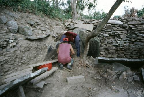 四林格山遺址田野照片