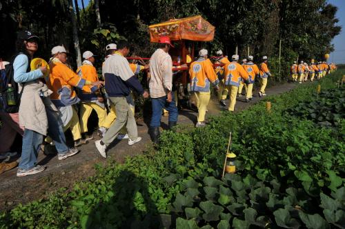 東山碧軒寺迎佛祖暨遶境_東山迎佛祖