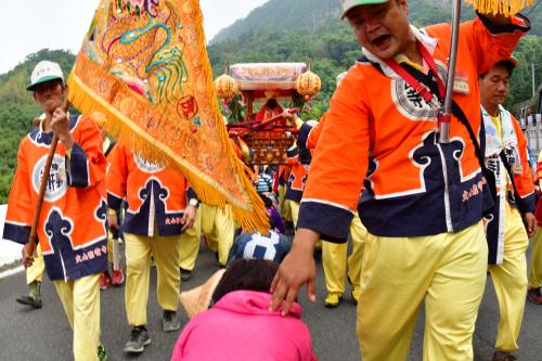 東山碧軒寺迎佛祖暨遶境_東山迎佛祖