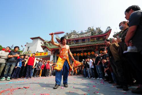 東山碧軒寺迎佛祖暨遶境_東山迎佛祖_回東山碧軒寺