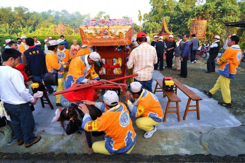 東山碧軒寺迎佛祖暨遶境_東山迎佛祖