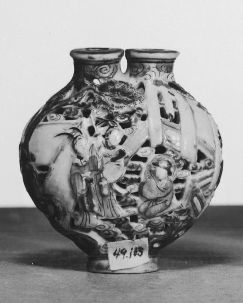 Snuff Bottle with Figures among Clouds