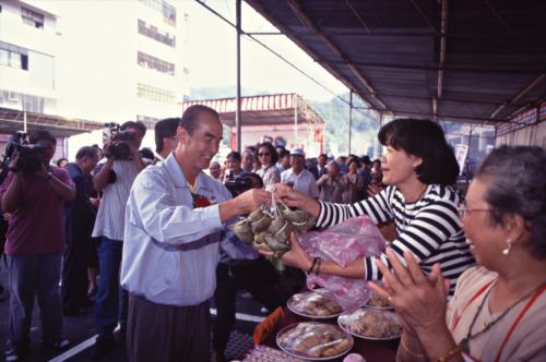 1997臺灣縣市長選舉 - 國民黨：臺北縣 - 謝深山