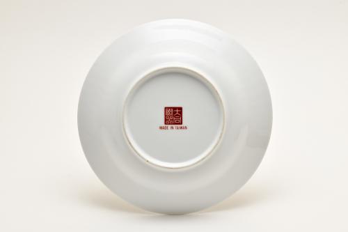 白瓷紅釉印花壽字紋圓盤