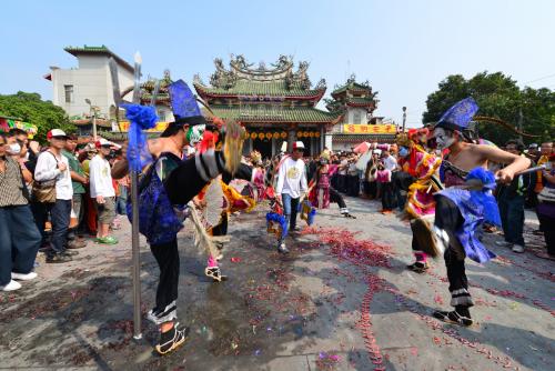 東山碧軒寺迎佛祖暨遶境_東山迎佛祖下山_東山