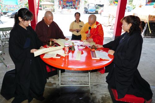 東山碧軒寺迎佛祖暨遶境_東山迎佛祖