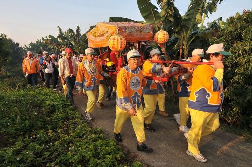 東山碧軒寺迎佛祖暨遶境_東山迎佛祖