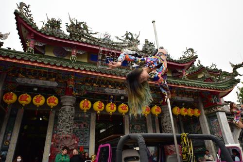 東山碧軒寺迎佛祖暨遶境_東山正二媽出巡十八重溪_二重溪