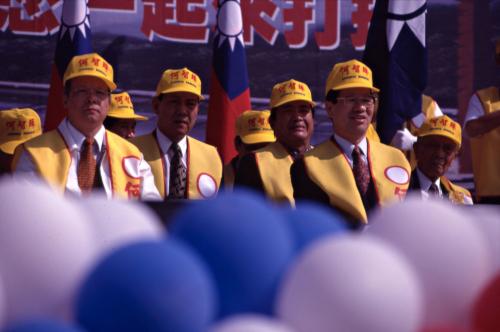 1997臺灣縣市長選舉 - 國民黨：苗栗縣 - 何智輝