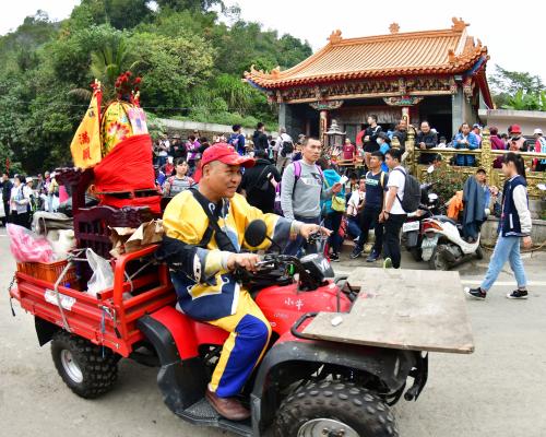 東山碧軒寺迎佛祖暨遶境_東山迎佛祖