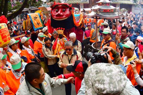 東山碧軒寺迎佛祖暨遶境_東山迎佛祖