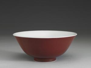 清 雍正 紅釉碗