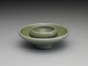 明 龍泉窯 青瓷碗托