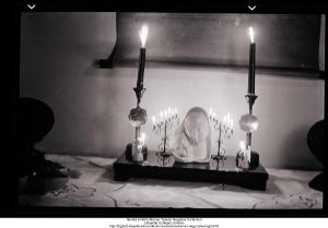 Christmas candles, Madonna and child