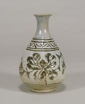 白瓷鑲嵌牡丹紋瓶