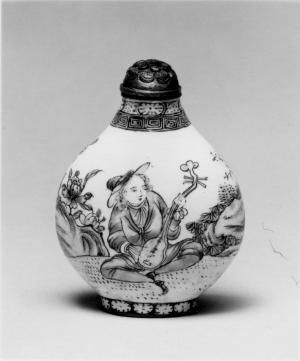 Snuff Bottle with Figures in Landscape