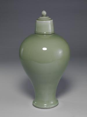 明前期 龍泉窯 青瓷帶蓋梅瓶