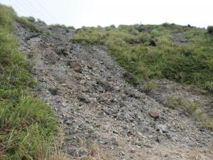 黏土化岩的堆積層