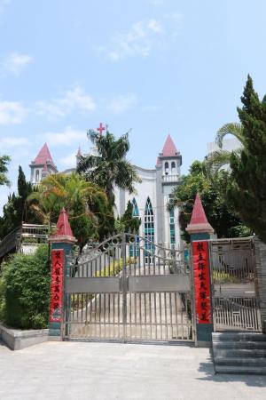虔貞女校外觀 An exterior view of the Longheu Girls’ School