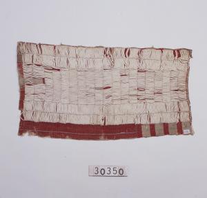 泰雅族貝珠布 Shell-Beaded Cloth of Atayal People