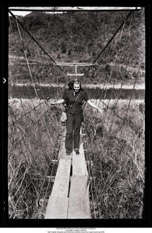 Rella Warner on Kappanzan Bridge