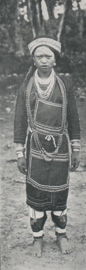 奇萊阿美族的舞者服飾 