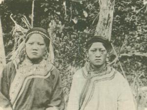 布農族女性