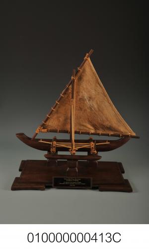 美國關島查莫洛族傳統獨木舟模型