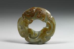 南宋-元代  雙螭紋海棠式玉環